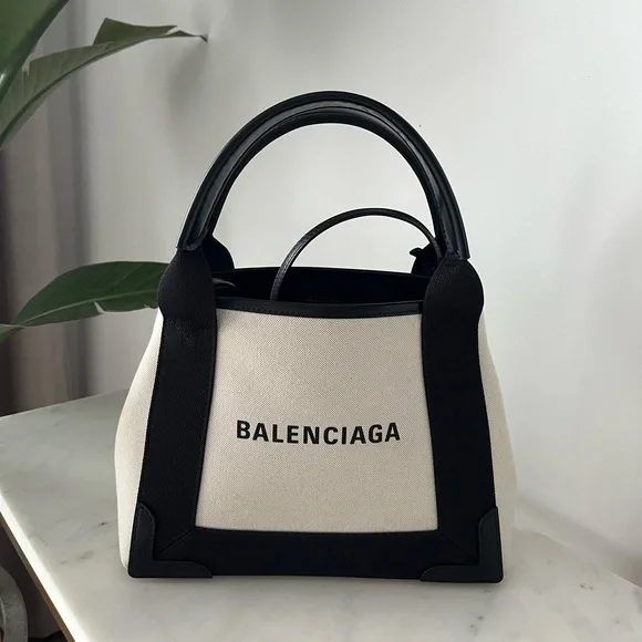 Balenciaga - Womens Navy XS Tote Bag in Black. - Picture 1 of 6
